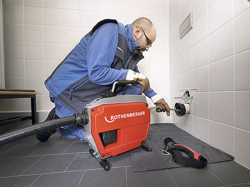 Rothenberger R600 VarioClean аккумуляторная прочистная машина - Fortools - профессиональный инструмент Rothenberger R600 VarioClean аккумуляторная прочистная машина - Fortools - профессиональный инструмент