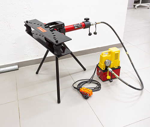 Brexit B-Bend 2E трубогиб электрогидравлический Brexit B-Bend 2E трубогиб электрогидравлический