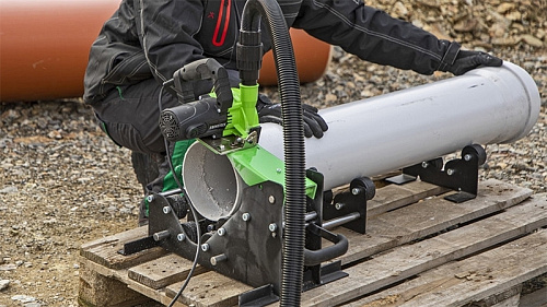 Eibenstock ERC 350 труборез-фаскосниматель электрический для пластиковых труб Eibenstock ERC 350 труборез-фаскосниматель электрический для пластиковых труб