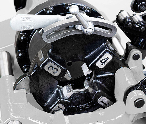 Фото Esson ElectricCut-H50А резьбонарезной станок - Fortools - профессиональный инструмент Фото Esson ElectricCut-H50А резьбонарезной станок - Fortools - профессиональный инструмент