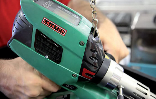 Leister WELDPLAST S1 экструдер сварочный ручной  Leister WELDPLAST S1 экструдер сварочный ручной