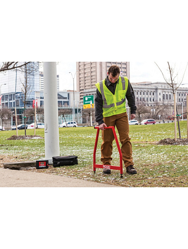 RIDGID FR-30 и приемник FT-103 А-рамка для поиска повреждений RIDGID FR-30 и приемник FT-103 А-рамка для поиска повреждений