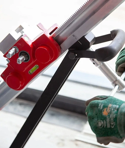 Virax V 250 установка алмазного бурения Virax V 250 установка алмазного бурения