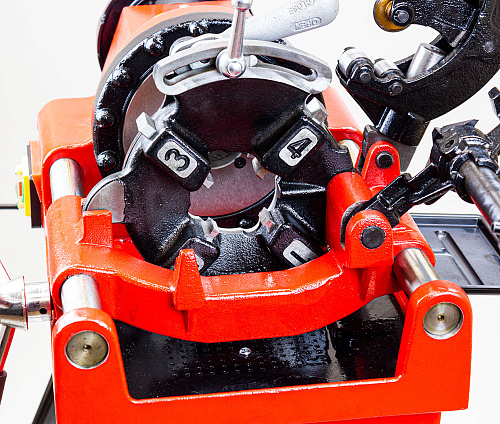 BREXIT BrexMATIC 2H электрический резьбонарезной станок BREXIT BrexMATIC 2H электрический резьбонарезной станок