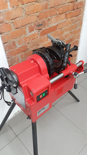 Esson ElectricCut-50V электрический резьбонарезной станок Esson ElectricCut-50V электрический резьбонарезной станок