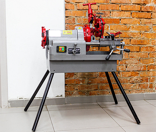 Фото Esson ElectricCut-80R3 электрический резьбонарезной станок - Fortools - профессиональный инструмент Фото Esson ElectricCut-80R3 электрический резьбонарезной станок - Fortools - профессиональный инструмент