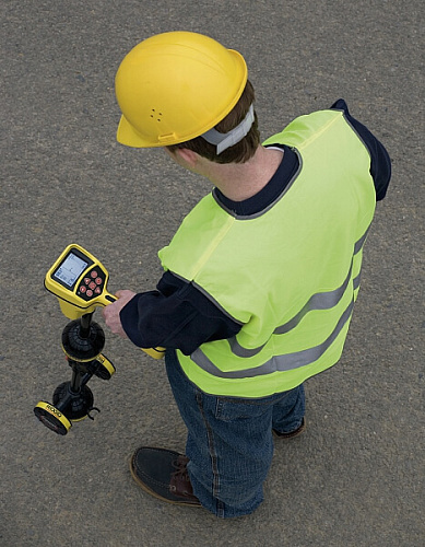 RIDGID SeekTech SR-20 трассоискатель RIDGID SeekTech SR-20 трассоискатель