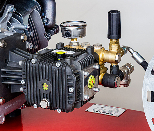 Brexit BrexJet Petrol Eco 2500 бензиновая гидродинамическая машина высокого давления Brexit BrexJet Petrol Eco 2500 бензиновая гидродинамическая машина высокого давления