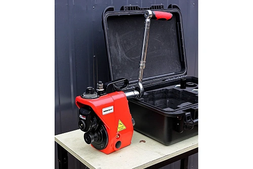 Brexit BrexGroover R1200-M устройство для накатки желобков на трубах Brexit BrexGroover R1200-M устройство для накатки желобков на трубах