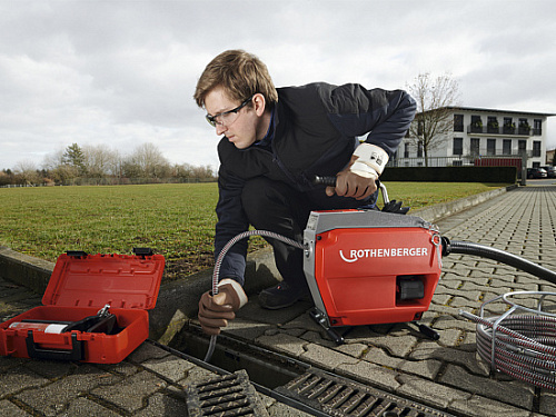 Rothenberger R600 VarioClean аккумуляторная прочистная машина - Fortools - профессиональный инструмент Rothenberger R600 VarioClean аккумуляторная прочистная машина - Fortools - профессиональный инструмент