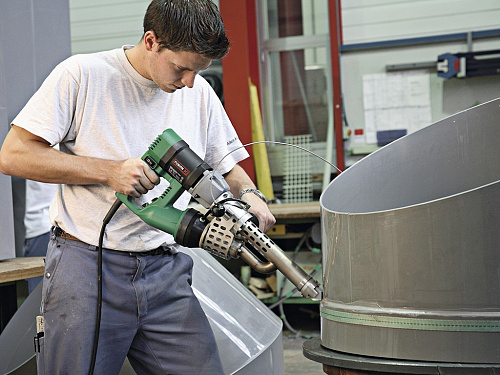 Фото Leister FUSION 3C ручной сварочный экструдер - Fortools - профессиональный инструмент Фото Leister FUSION 3C ручной сварочный экструдер - Fortools - профессиональный инструмент